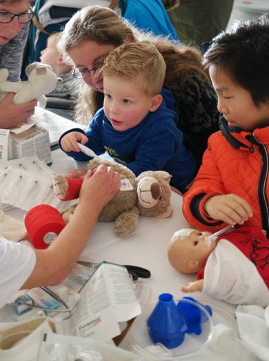 Opening Moeder- en Kindcentrum.JPG