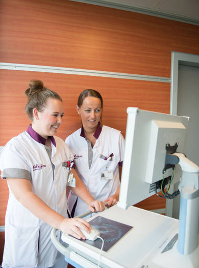 computer verpleegkundigen.jpg