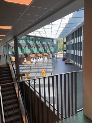 Apotheek tijdelijke centrale hal