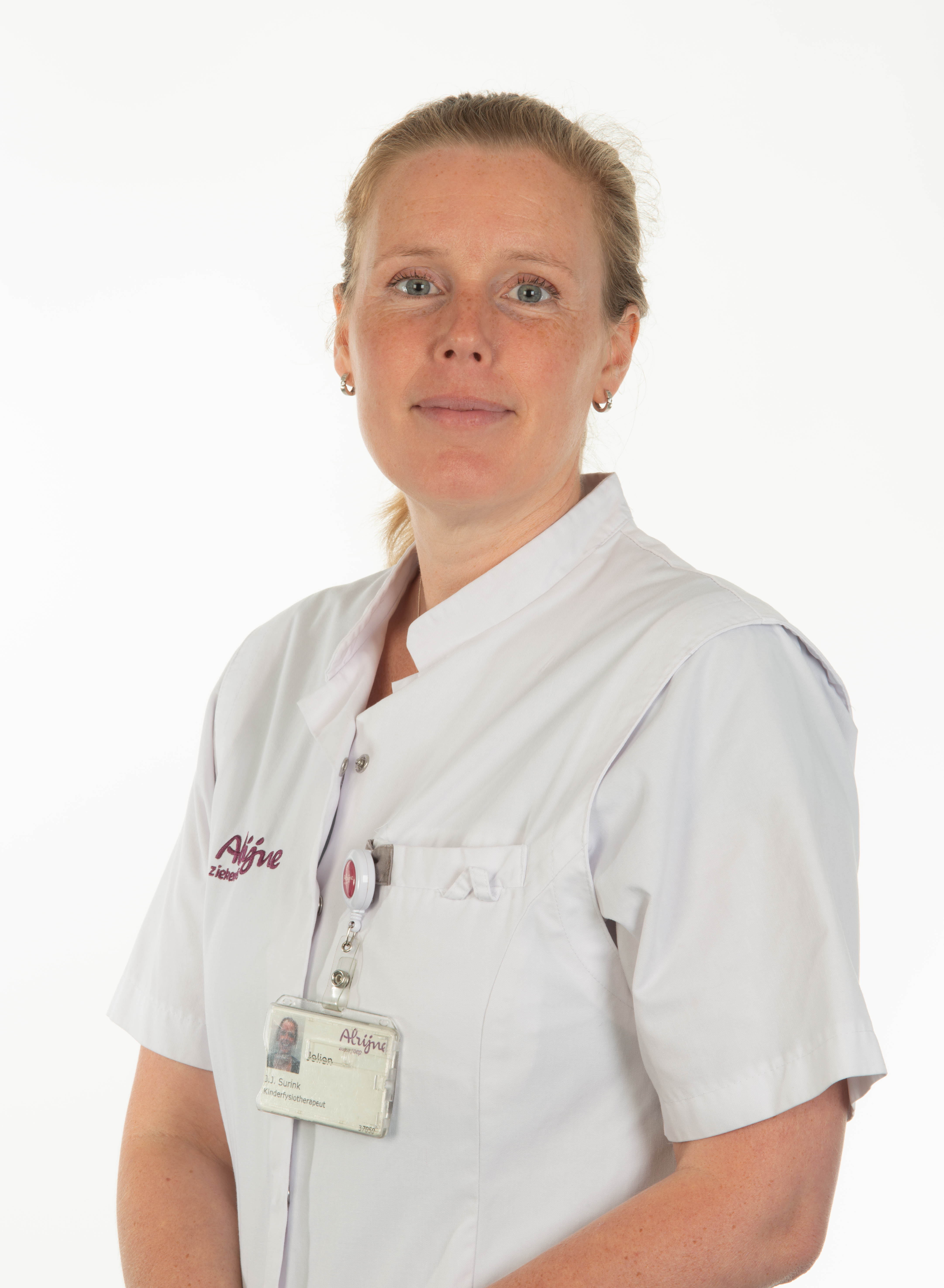 Surink JJ (Jolien) (2 Van 3)